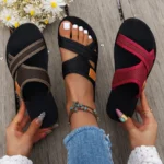 Fashion Versatile Sports Style Women's Sandals Mesh Breathable Comfortable Skin-Friendly Indoor and Outdoor Flat Sandals Slippers
